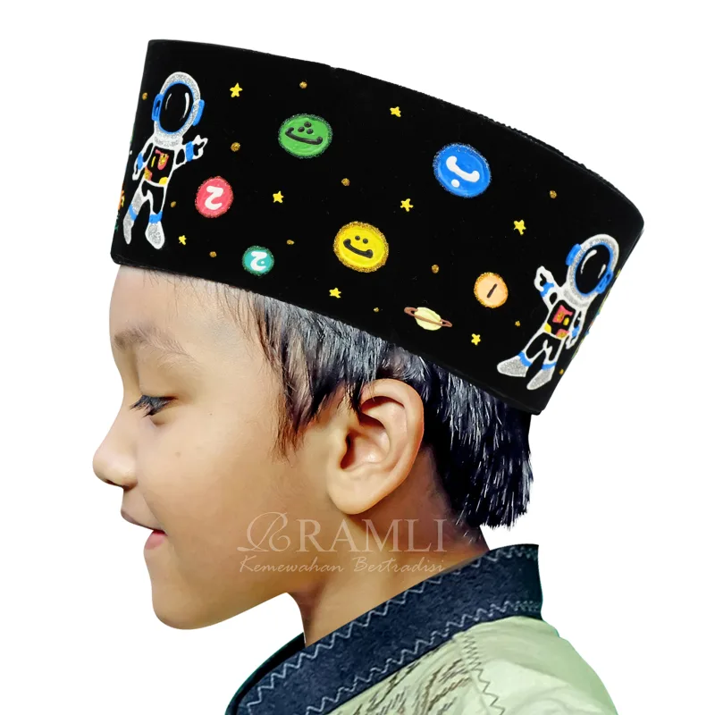 Ramli Songkok Anak Karakter Hijaiyah Astronot AC