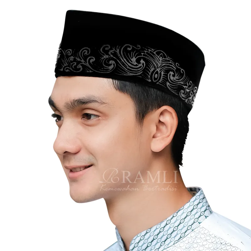 Ramli Songkok Lukis Black Malta AC Tinggi 9