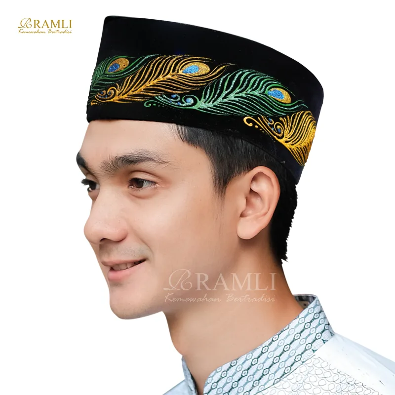 Ramli Songkok Lukis Peacock AC Tinggi 9