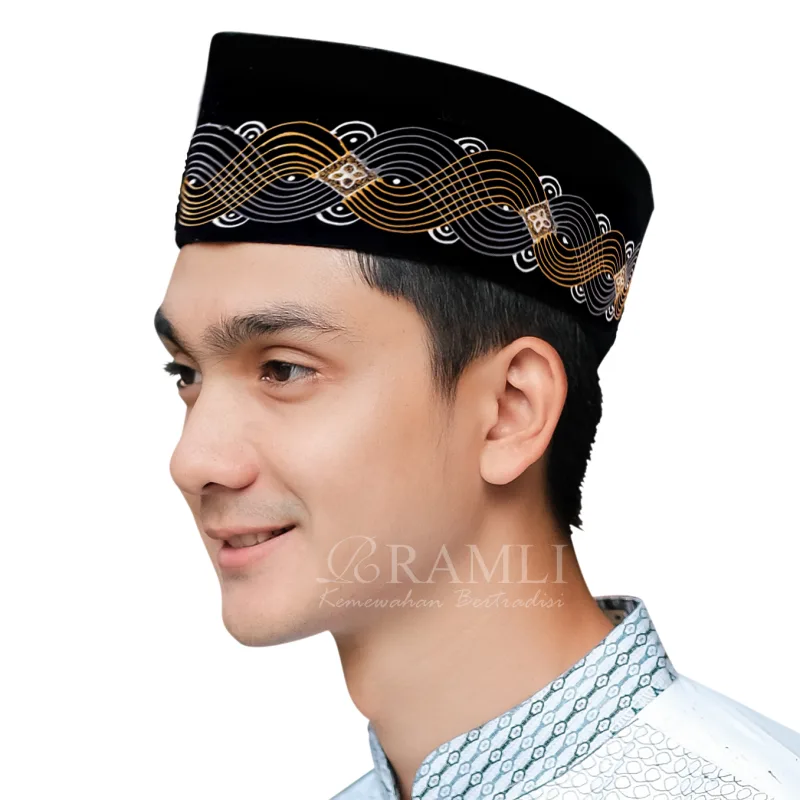 Ramli Songkok Lukis Spiral AC Tinggi 9